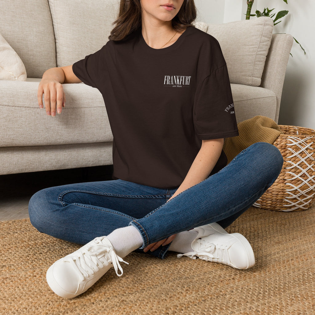 Copy of Frankfurt am Main (klein) Elegantes Typografie T Shirt | UrbanPrintz